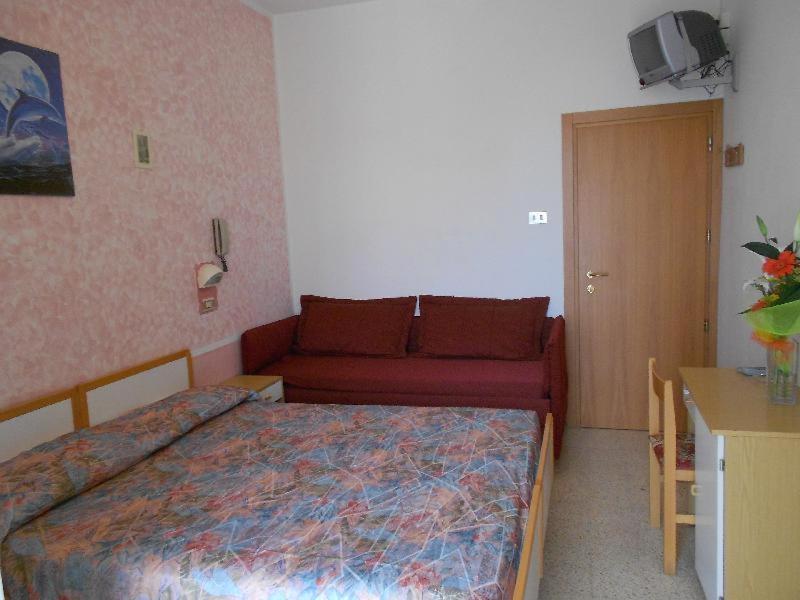 Hotel Vevey 리미니 객실 사진